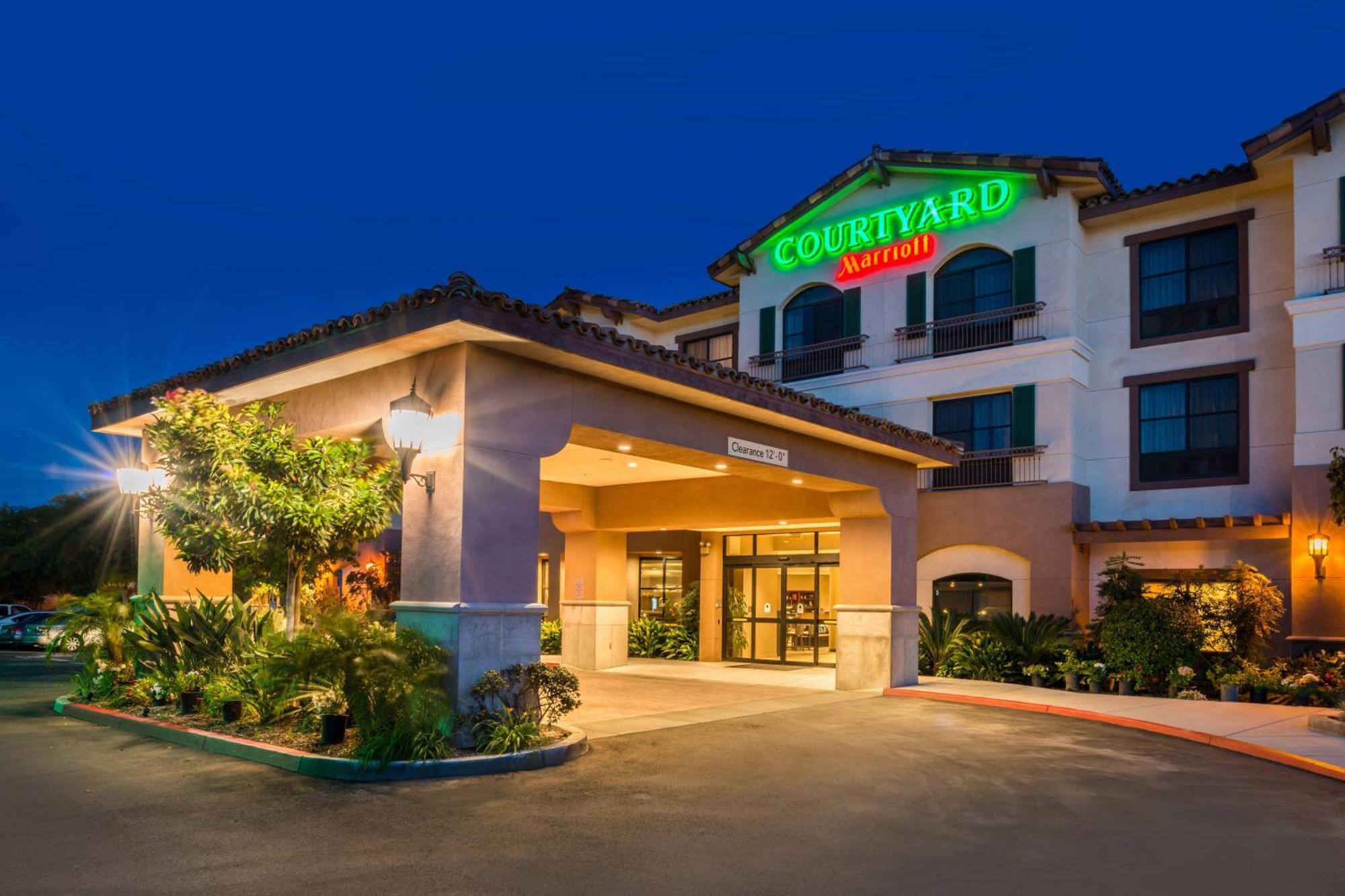 Courtyard Thousand Oaks Ventura County Hotel Exterior photo